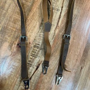 Leather suspenders